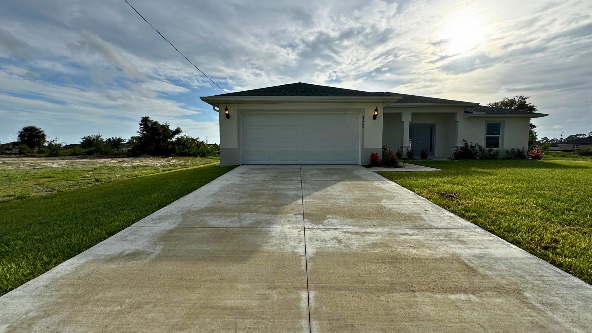 3200 NW 4th Pl